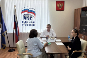 Представители Самарского отделения АЮР провели прием граждан в приемных &laquo;Единая Россия&raquo;